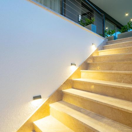 Apartmani Pino 1 巴什卡沃达 外观 照片