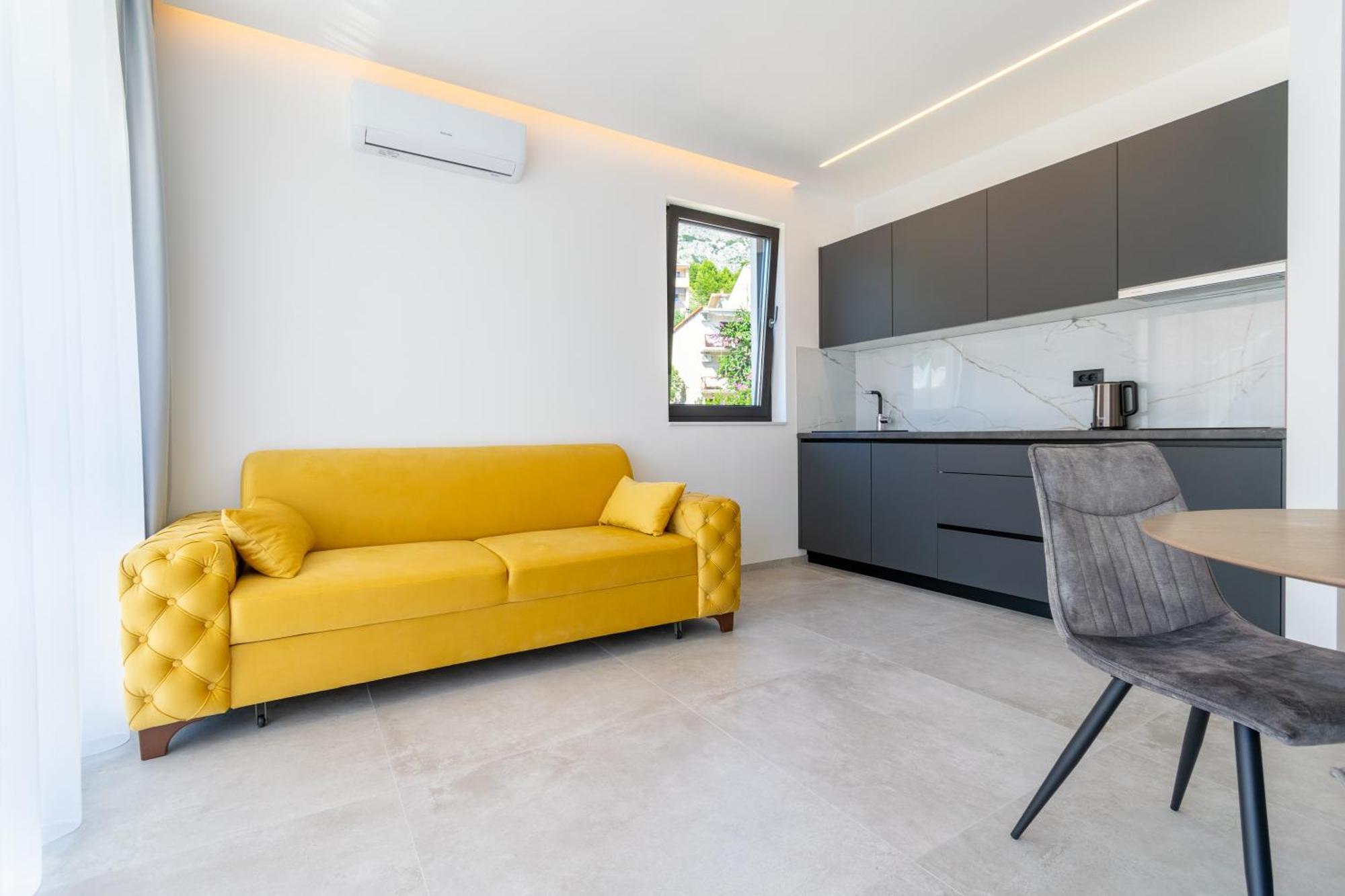 Apartmani Pino 1 巴什卡沃达 外观 照片
